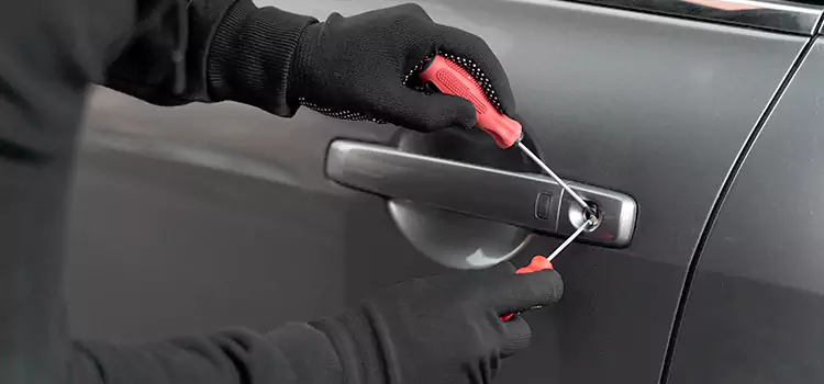 Locked Out of Car Help Evansville